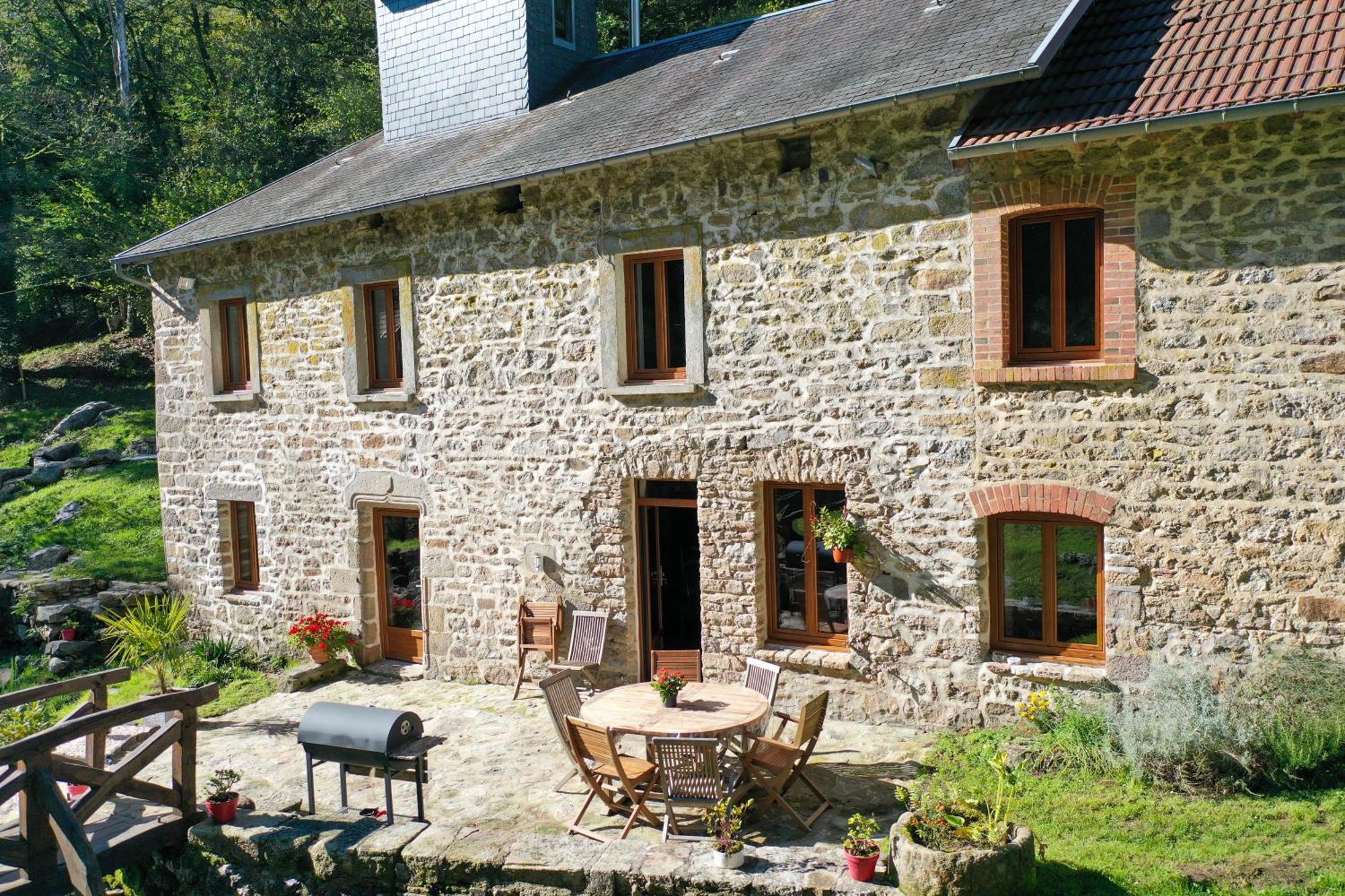 Authentique Moulin Tout Inclus-Moulin De Lavaugarde Thauron Eksteriør billede